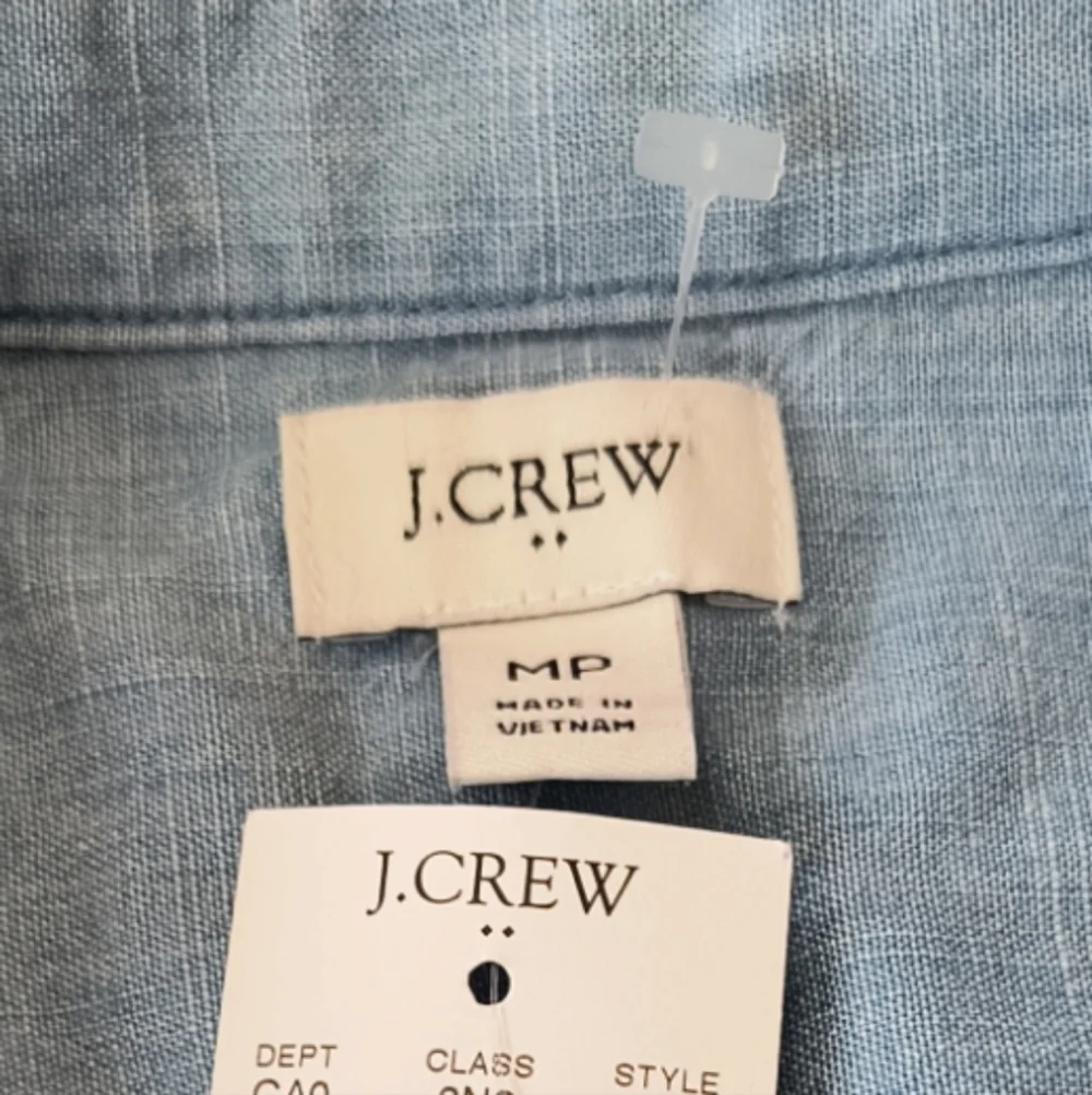 NWT J. Crew Chambray Button Up Sleeveless Blouse Size MP